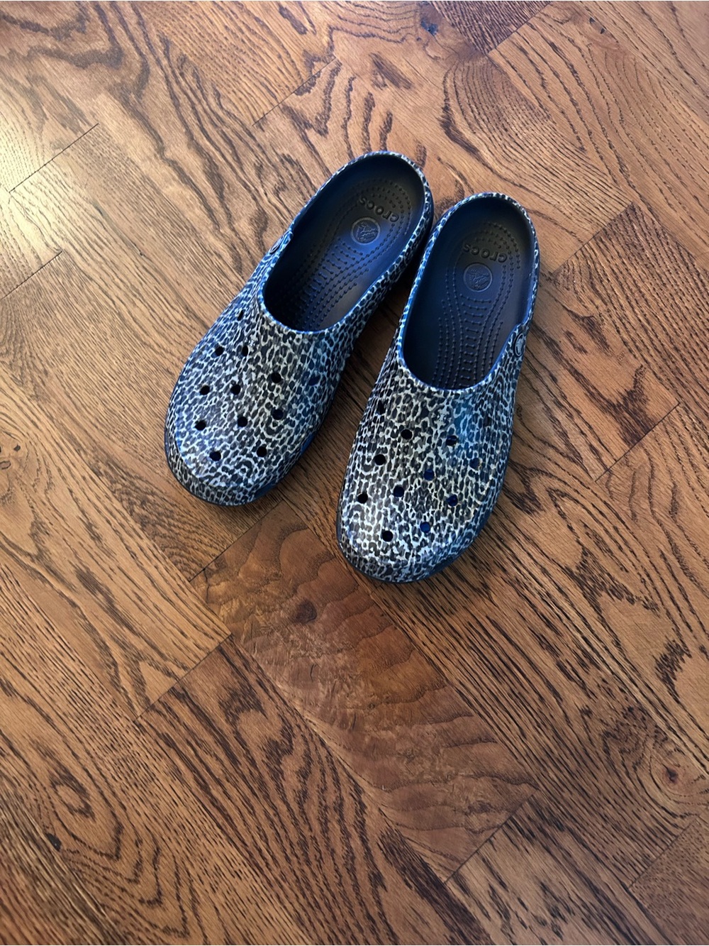 CROCS Women's Leopard Print Slip-On Clog in Black and Gray - Picture 3 of 5